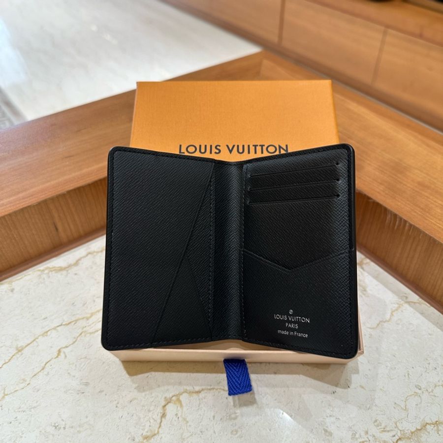 #全網最低價 Louis Vuitton Vertical 老花翻蓋卡包 黑色-9
