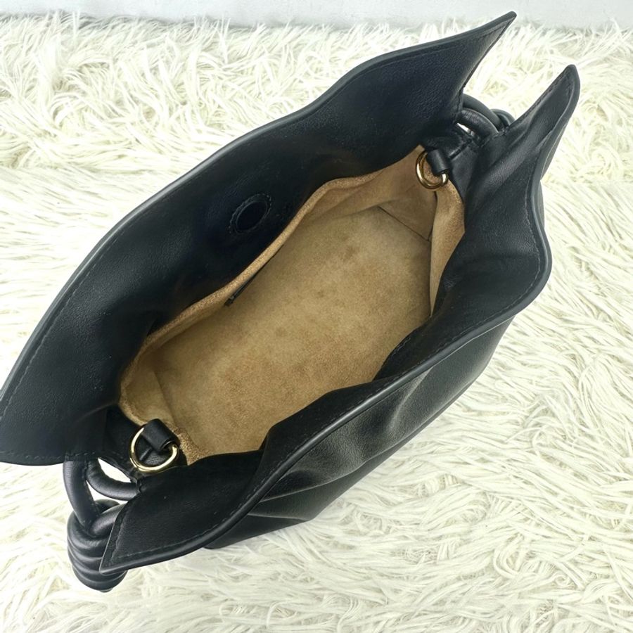 LOEWE Mini Flamenco Clutch 黑金福袋包 全套有盒-6