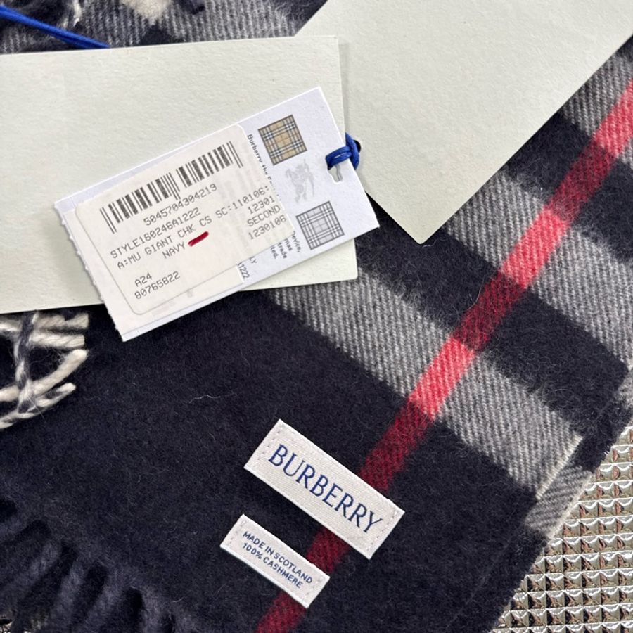 「員購特價」經典款全新BURBERRY ［專櫃價19500］羊絨格紋圍巾 博柏利克什米爾圍巾-12
