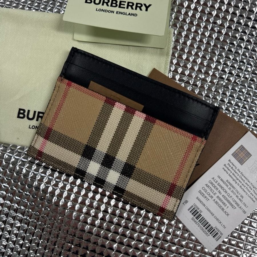 「英國代購」 全新Burberry 博柏利「專櫃親購」經典格紋黑色卡夾-1
