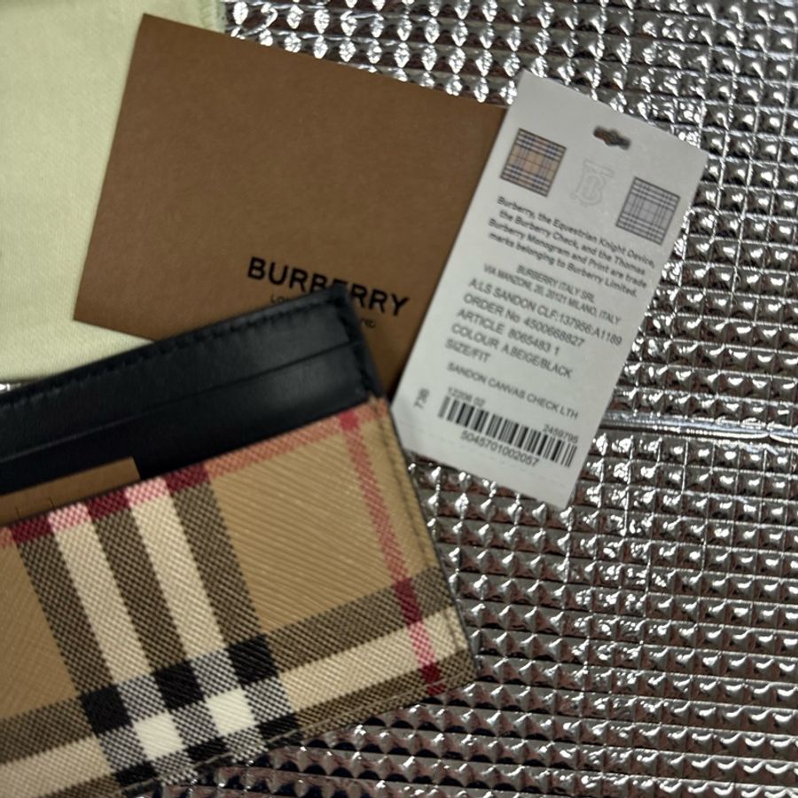 「英國代購」 全新Burberry 博柏利「專櫃親購」經典格紋黑色卡夾-11