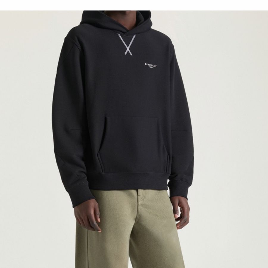 Givenchy 男士 長袖連帽衫XS S M L XL XXL碼模特身高 185 CM,穿 M 碼-2