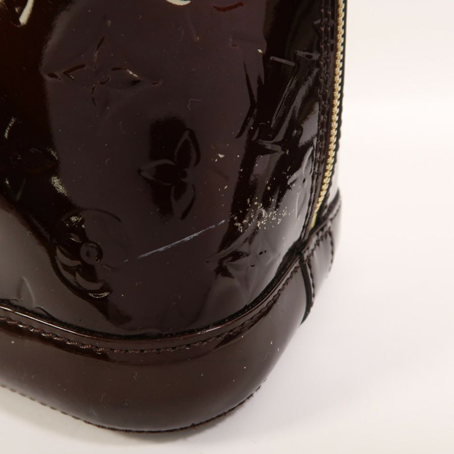 LOUIS VUITTON Monogram Vernis Alma PM金扣手挽袋-15
