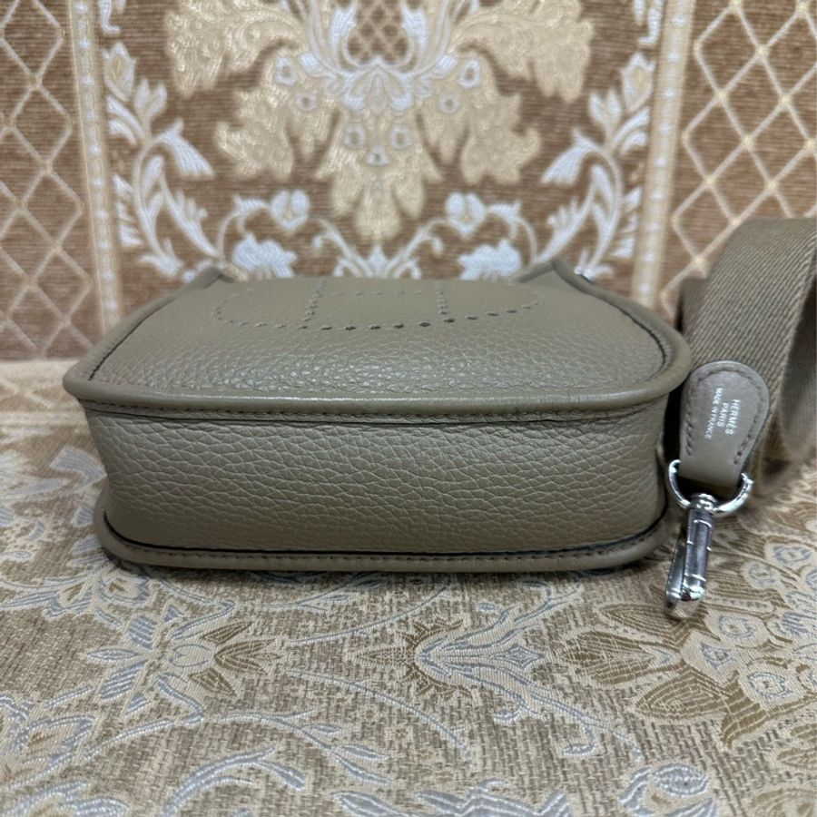 Hermes 8Q馬爾法米色Beige Marfa Clemence皮銀釦Mini Evelyne16Amazone斜背包 H069426-4