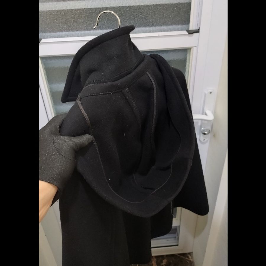 Prada 有帽黑色毛料斗篷外套-13