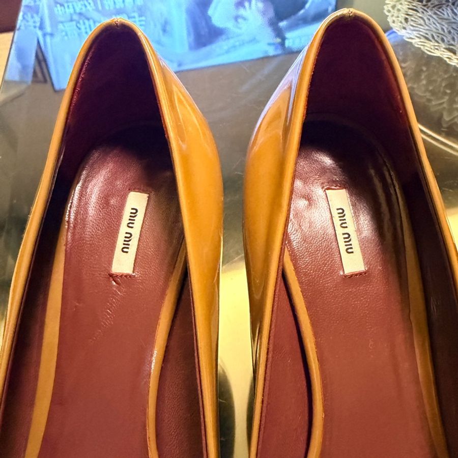 🍒 【Miu Miu】專櫃正品 經典焦糖裸色漆皮魚口粗跟鞋溫潤氣質、復古摩登 size:38/2F260131-1-10