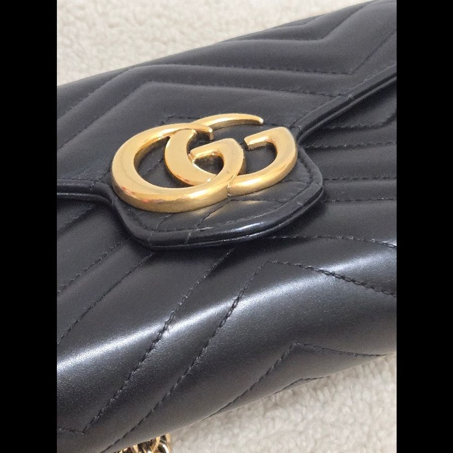 Gucci GG Marmont 金色雙G logo 馬蒙 馬夢 黑金 WOC 信封包 鏈帶包 斜背包 經典山形紋-43