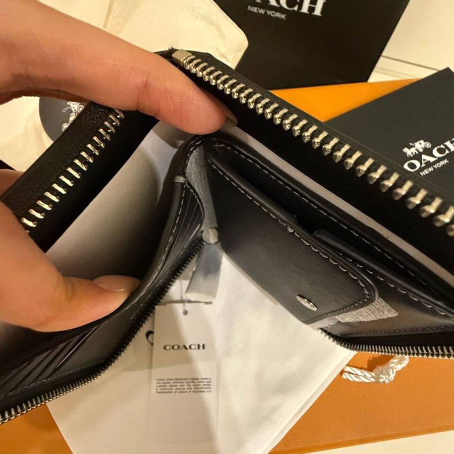 台灣專櫃全新品-Coach 短夾-中性-11