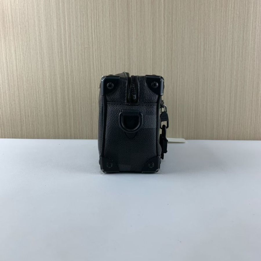 LV Soft Trunk 馬賽克黑盒子包 芯片款18.5*13 98新配件塵袋-3
