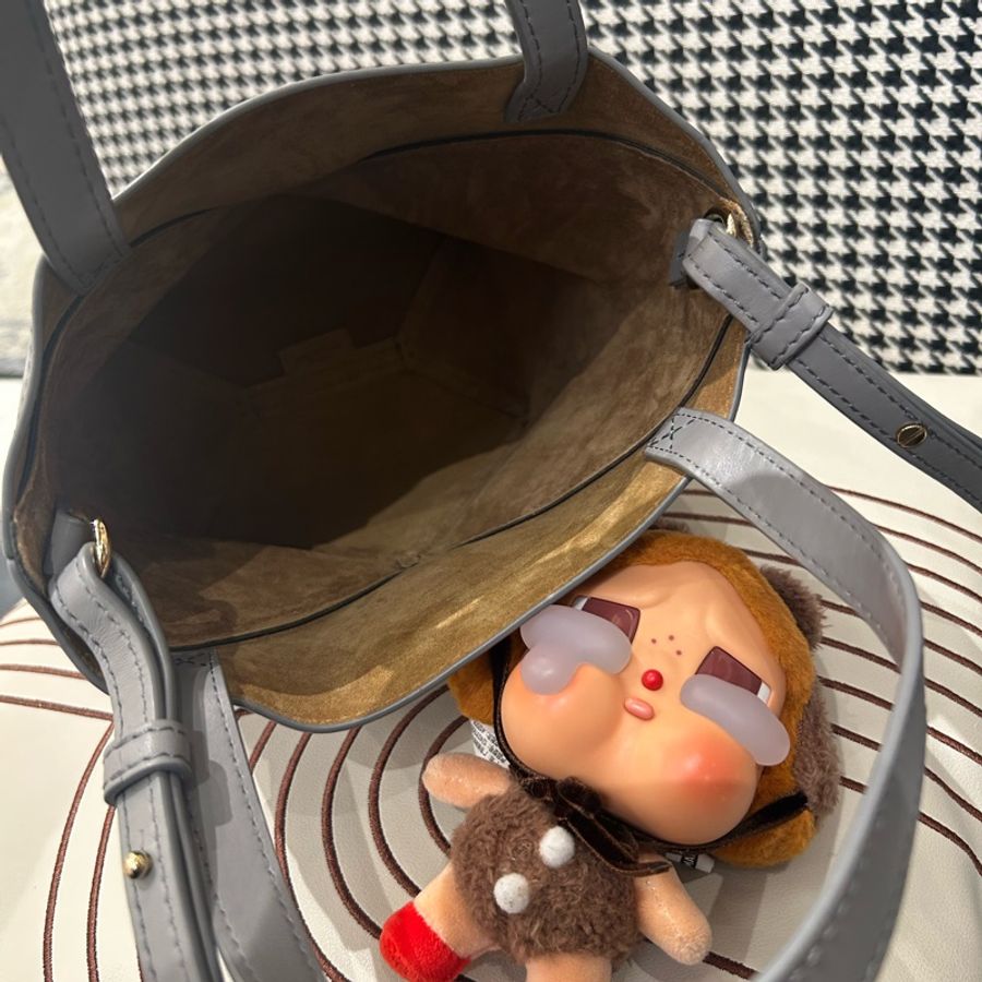 Loewe Mini Fold Tote bag 深灰牛皮拼銀色-4