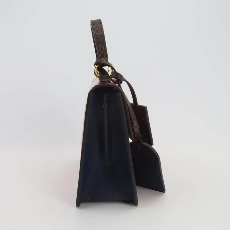 Louis Vuitton(LV)Spring Street牛皮漆皮老花壓紋S-lock鎖扣斜挎包單肩包晶片款-3