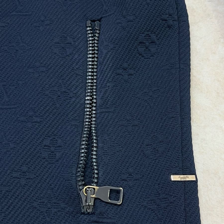 LV Monogram 全拉鏈上衣 壓紋設計-4