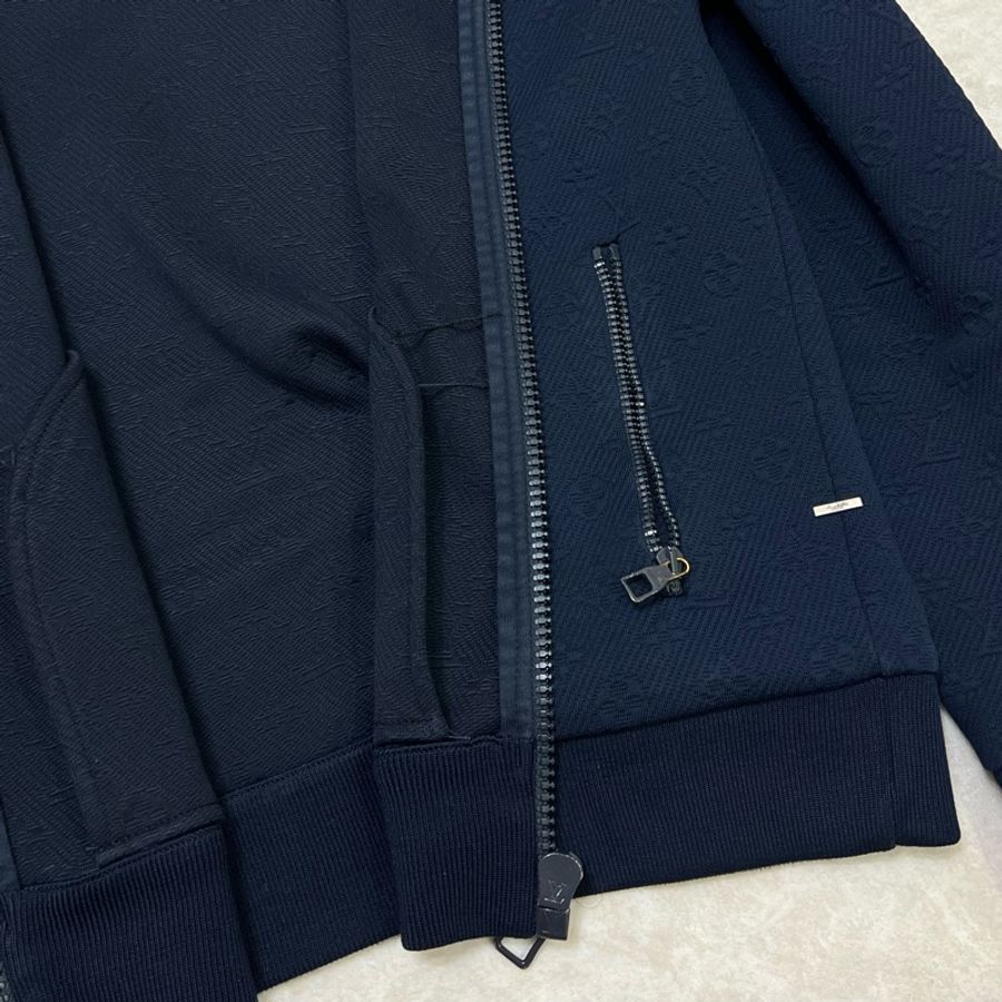 LV Monogram 全拉鏈上衣 壓紋設計-14