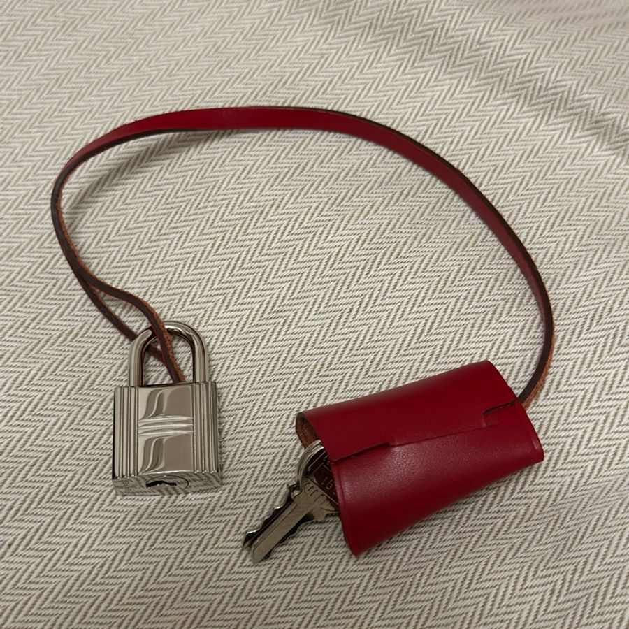 Hermès 愛馬仕 HerBag Zip 31 手提/肩背包 (D刻/石榴紅/銀扣)近全新 手提/肩背兩用包-32