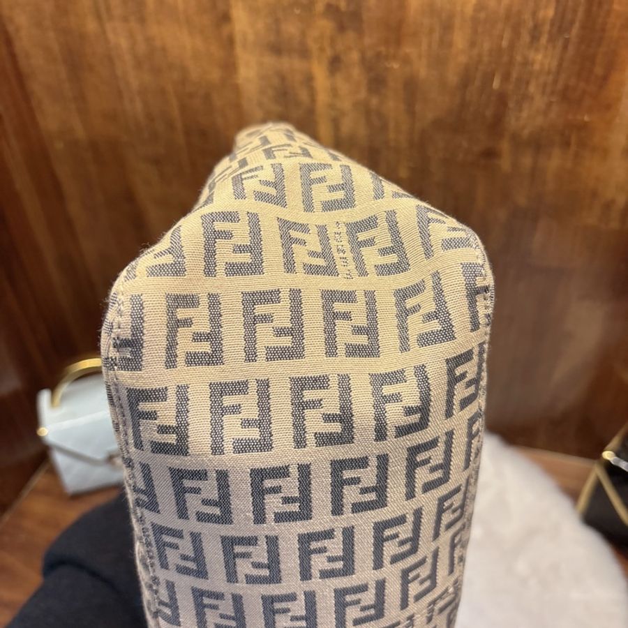Fendi FF 標誌手提包-3