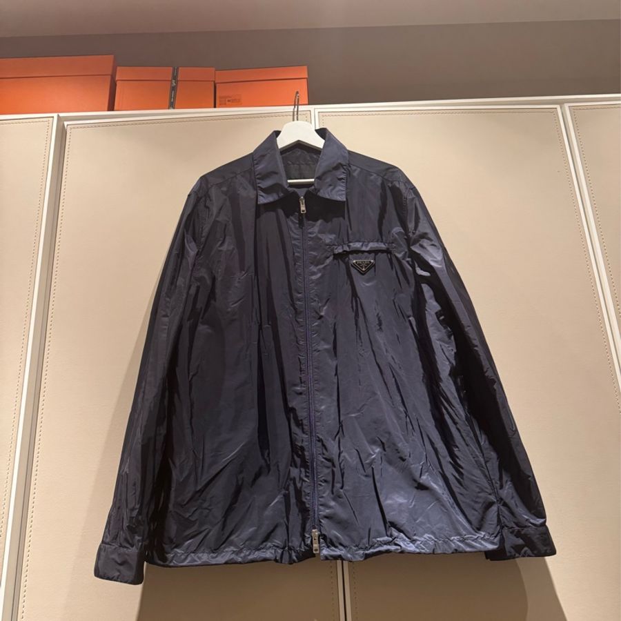Prada-0
