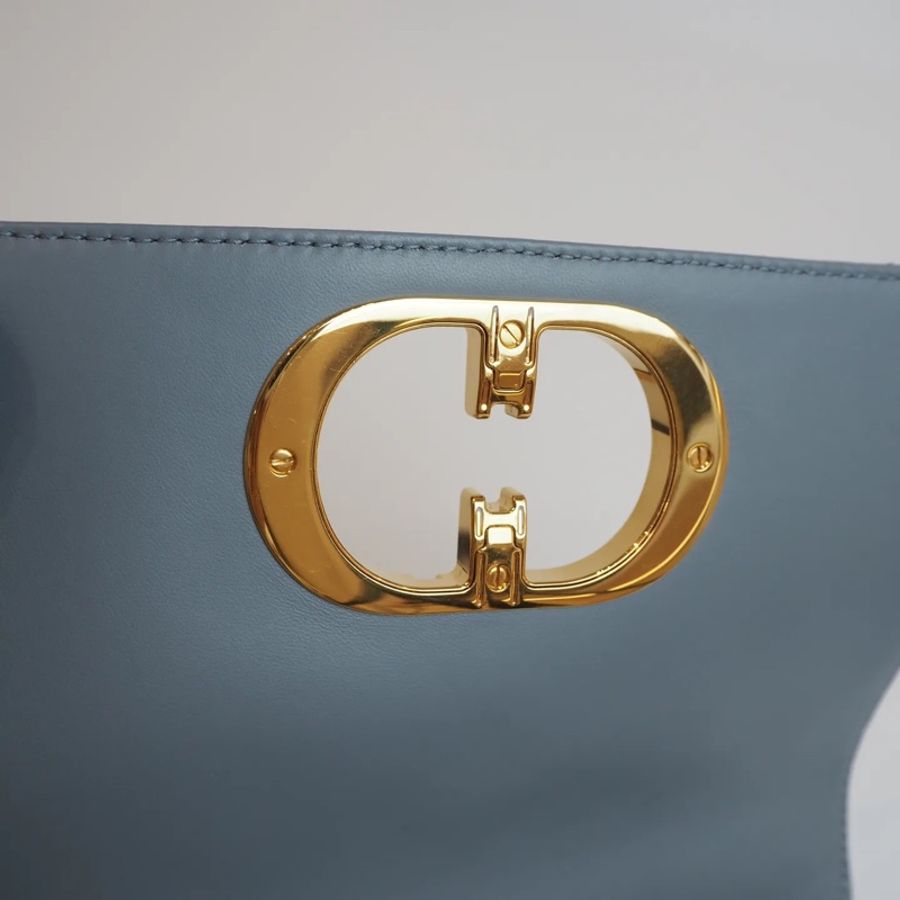DIOR 霧霾藍色小號caro-22
