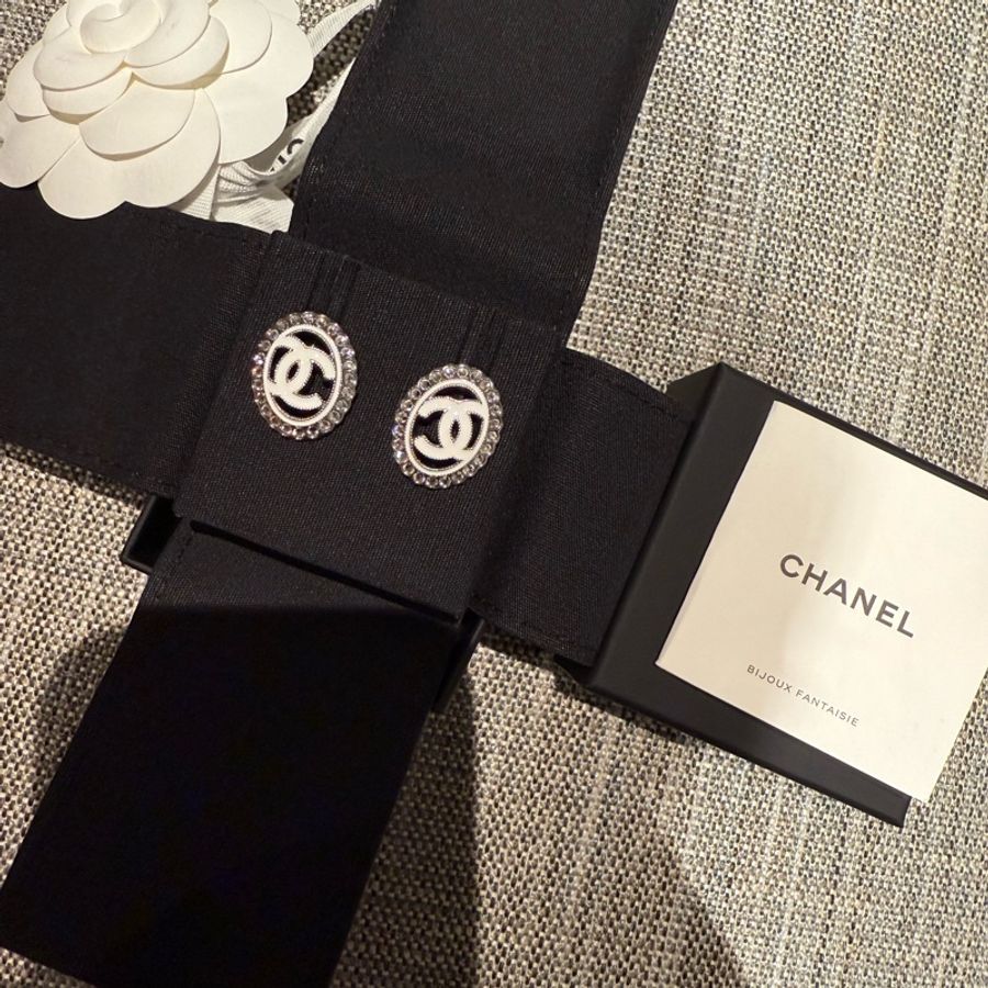 💖Chanel 白色 水鑽耳環💖 全新✨ 少見美款-6