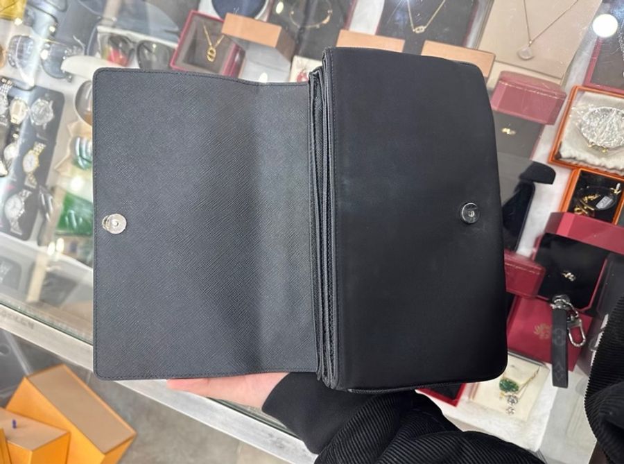 Prada 黑色牛皮尼龍雙拼鏈條斜挎包-4