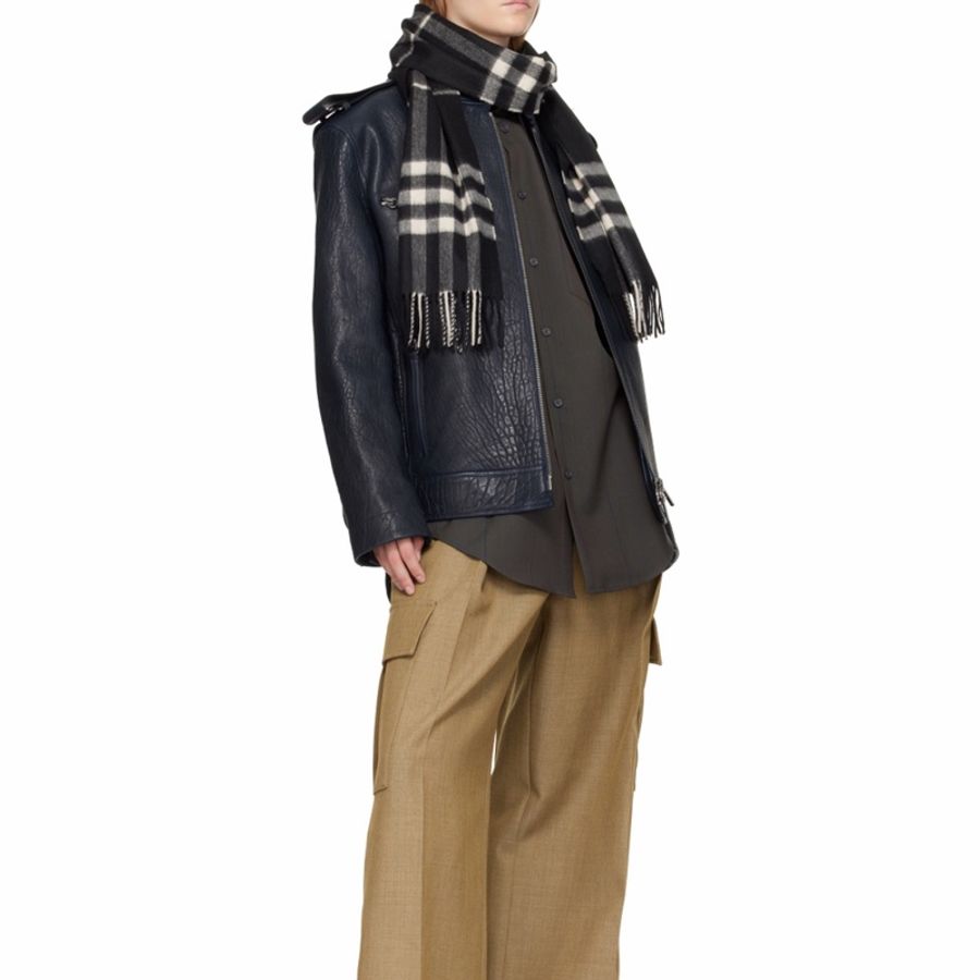 Burberry 男女同款 徽標圍巾均碼碼168cm*30cm-1