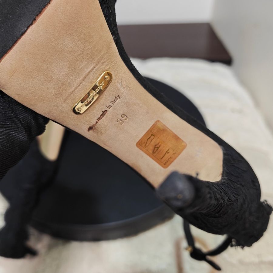 Burberry 黑色蕾絲高跟鞋 eur39-9
