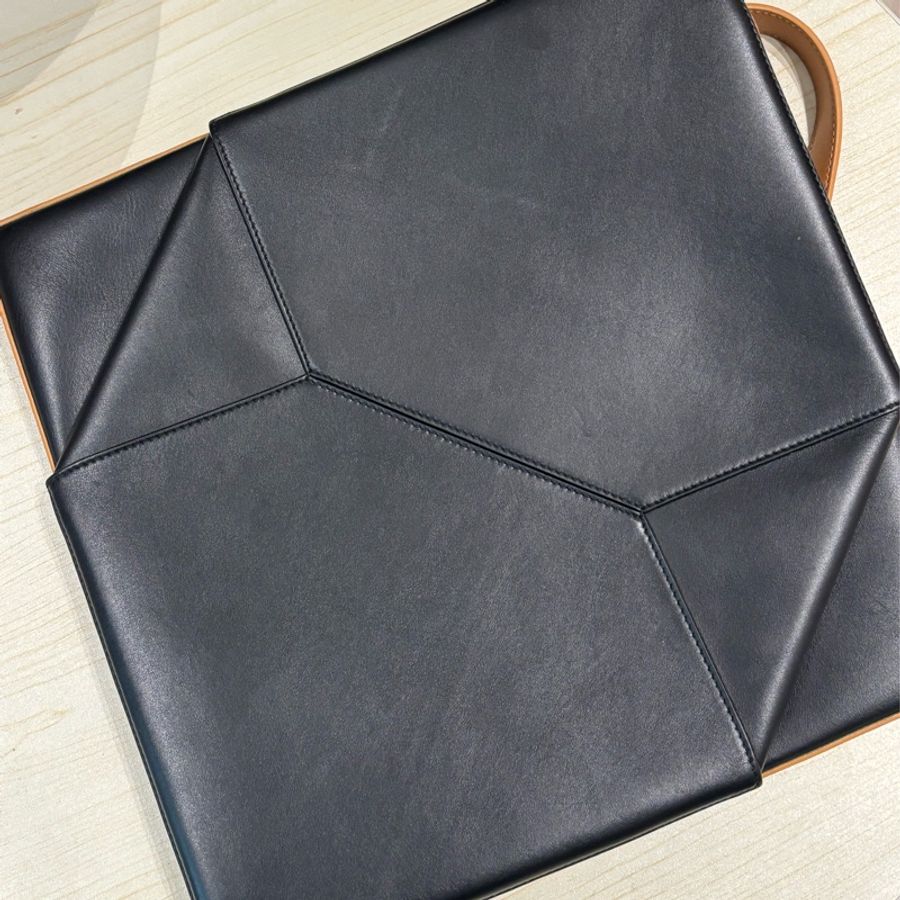 Loewe 大折疊托特包-4