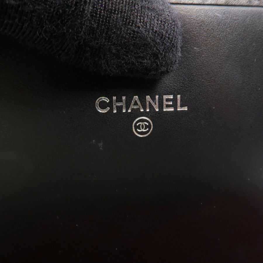 CHANEL 牛皮皮革Cambon Long Wallet銀扣長錢包-11