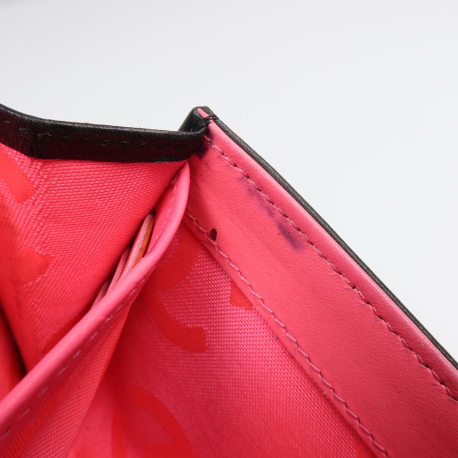 CHANEL 牛皮皮革Cambon Long Wallet銀扣長錢包-23