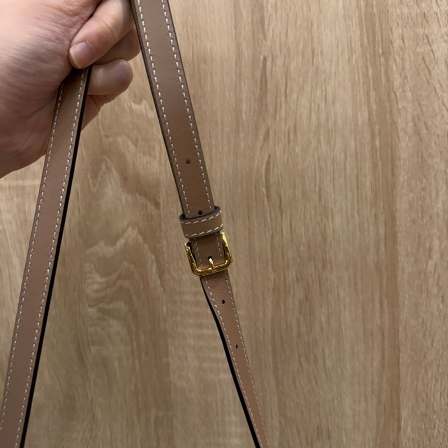 Burberry 黃白黑拼色TB釦雙層斜背包-12