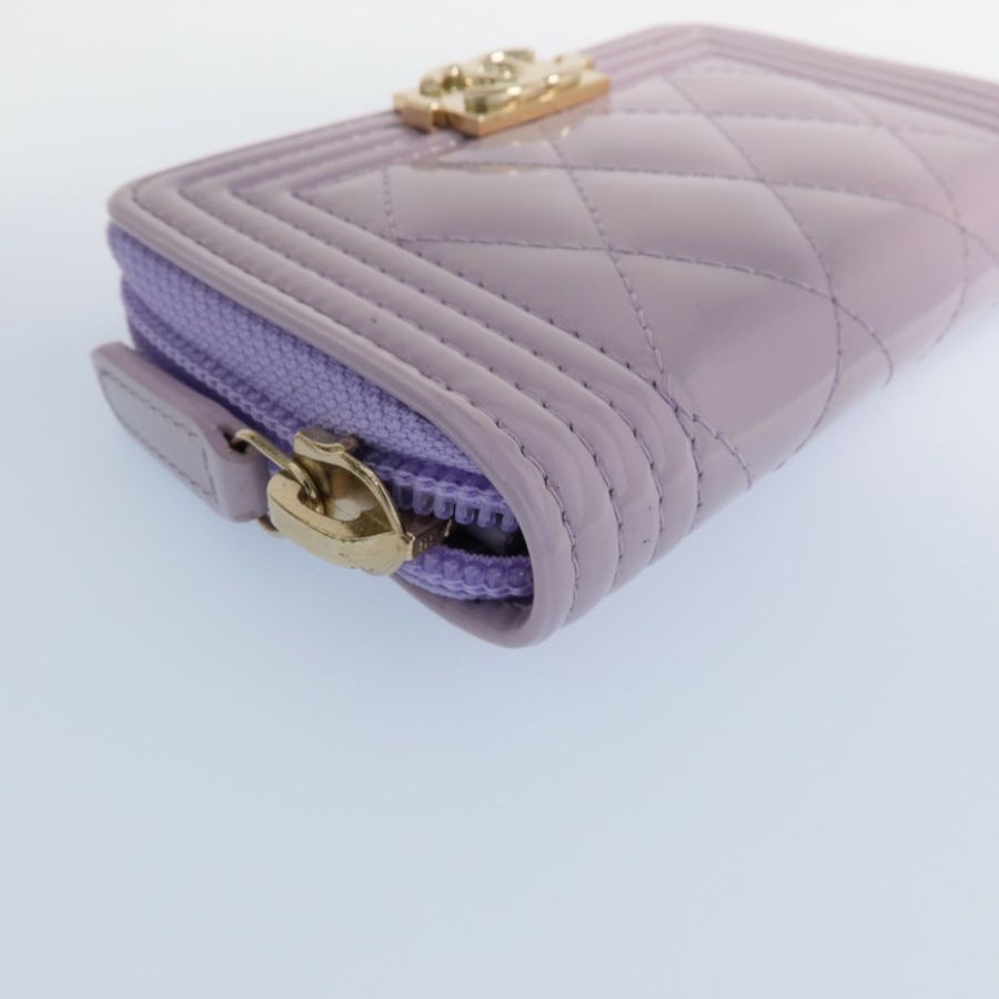 CHANEL 漆皮皮革Boy Coin Purse金扣零錢包-7