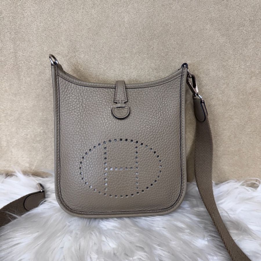 Hermes Mini Evelyne 8Q馬爾法米色Beige Marfa Clemence-0