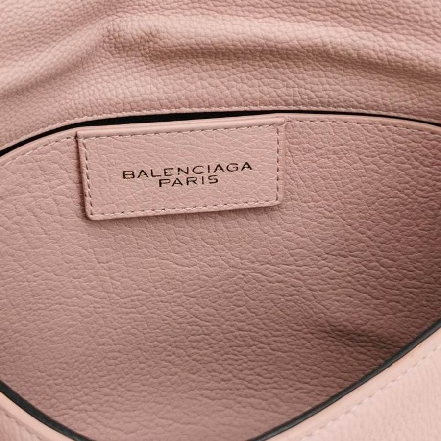 Balenciaga牛皮純色斜挎包單肩包-7