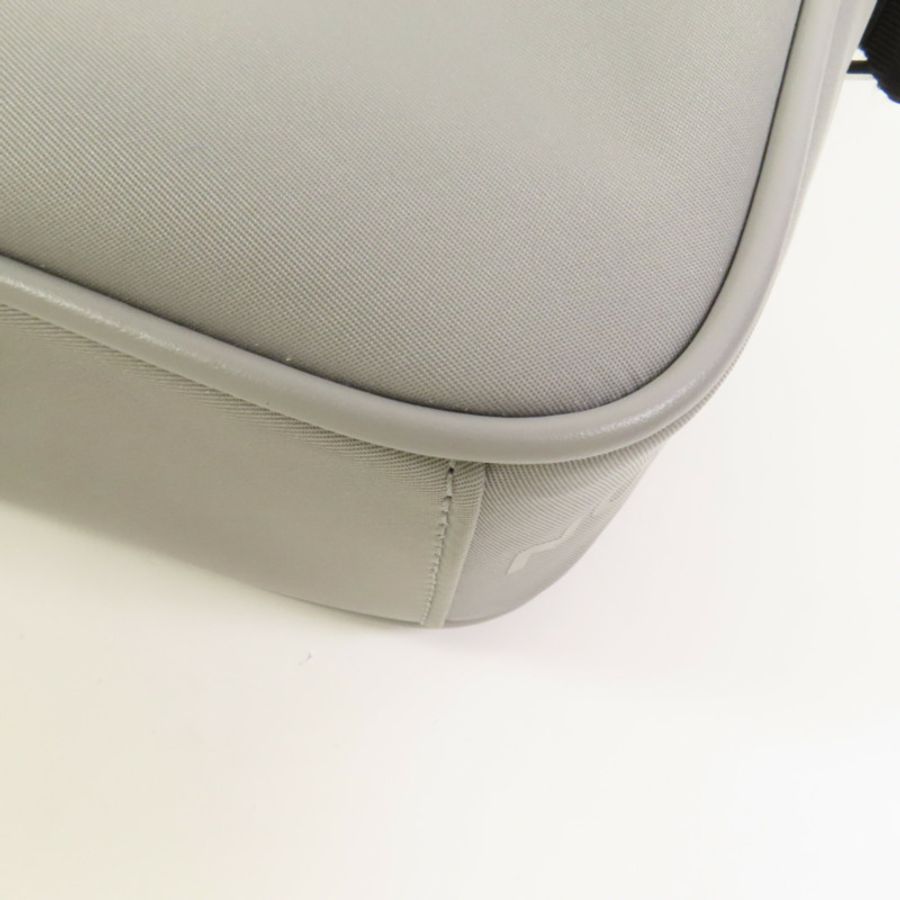 BURBERRY 尼龍Shoulder Bag銀扣肩背袋-13