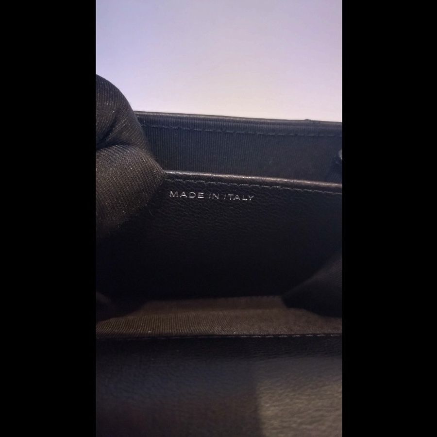 Chanel 黑皮V格下蓋卡片零錢包-15