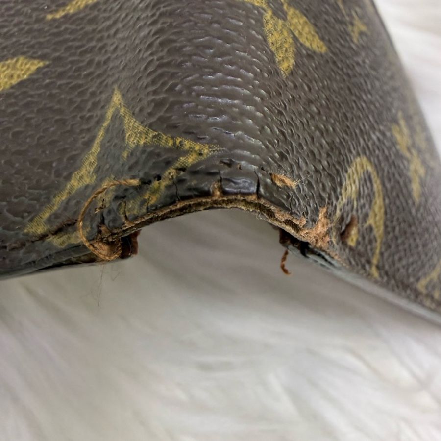 Louis Vuitton Wallet-3
