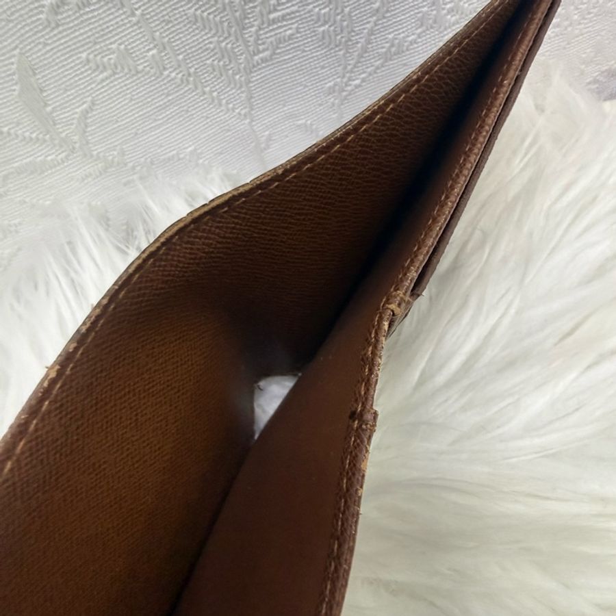 Louis Vuitton Wallet-7