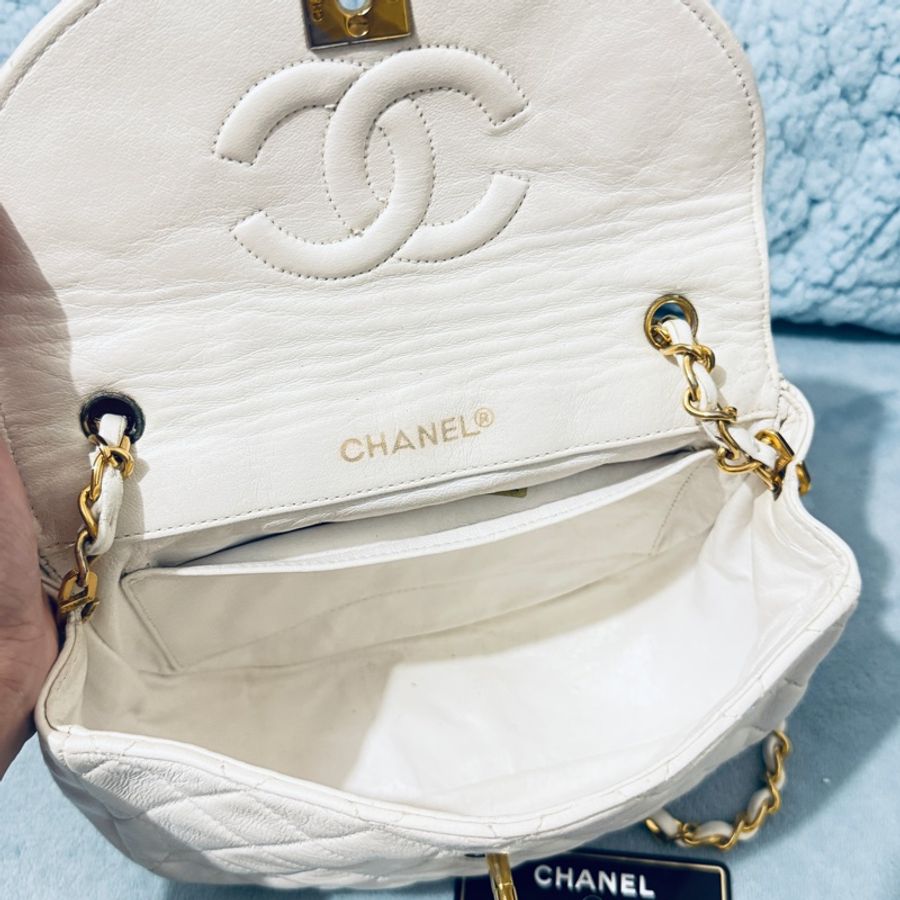 正品保真 香奈兒Chanel vintage白色金釦金鏈半月包月亮包小豬包肩背包經典收藏款-4