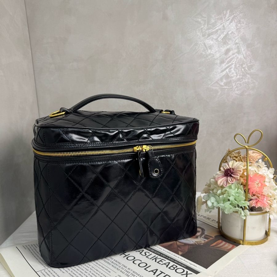 Chanel 菱格漆皮化妝包 手提 斜背 中古 vintage 二手-1