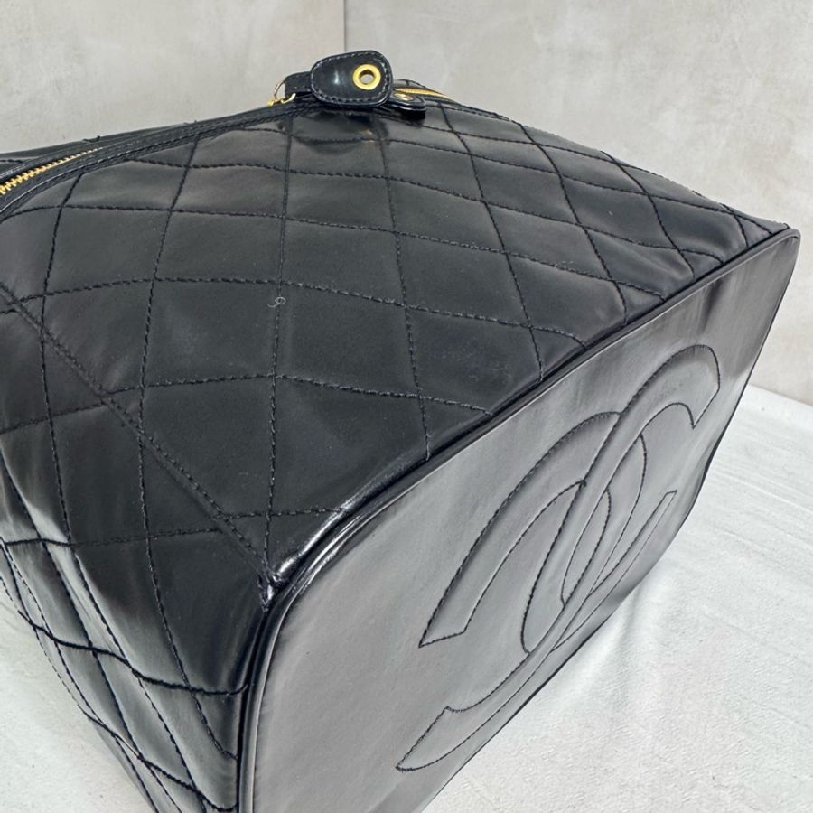 Chanel 菱格漆皮化妝包 手提 斜背 中古 vintage 二手-11