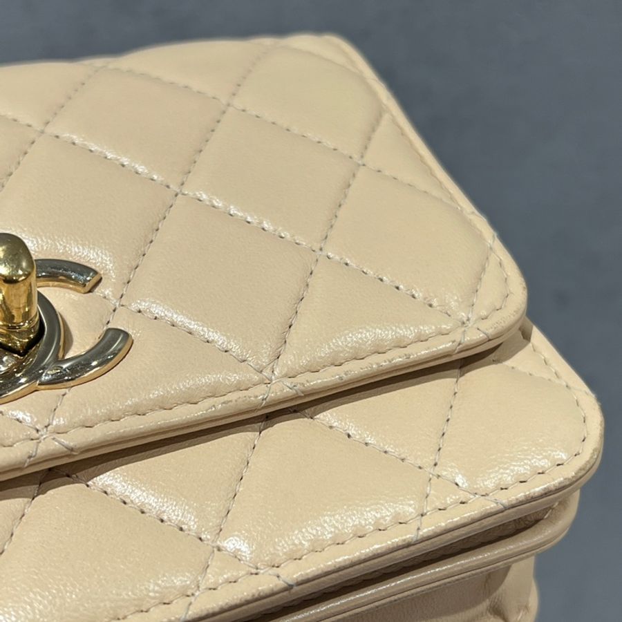 Chanel mini trendy cc woc米色/金釦-21