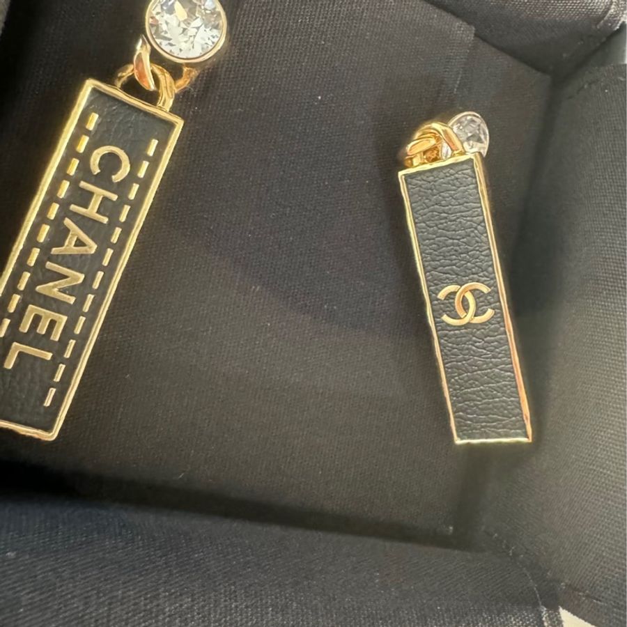 Chanel AB款水鑽字母耳環-2
