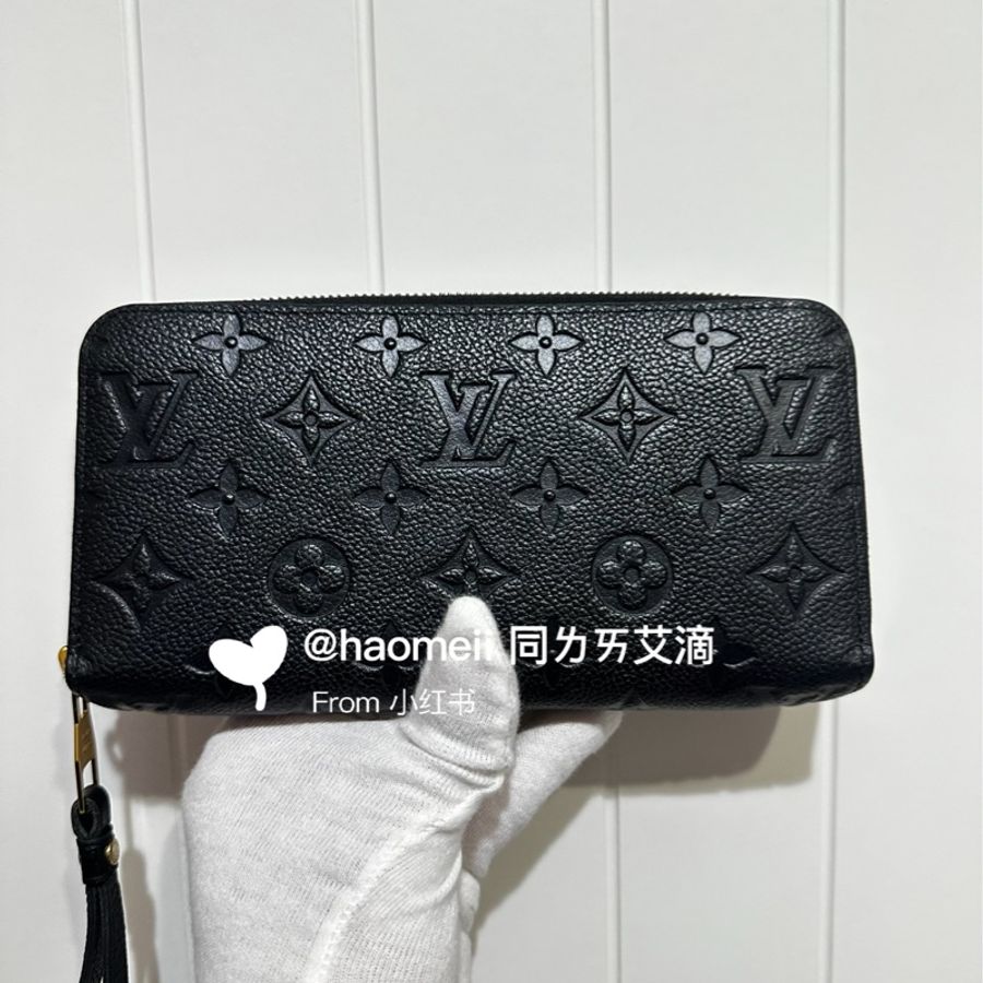LV 經典花紋全皮革壓紋拉鍊 黑金長夾 壓紋牛皮-0
