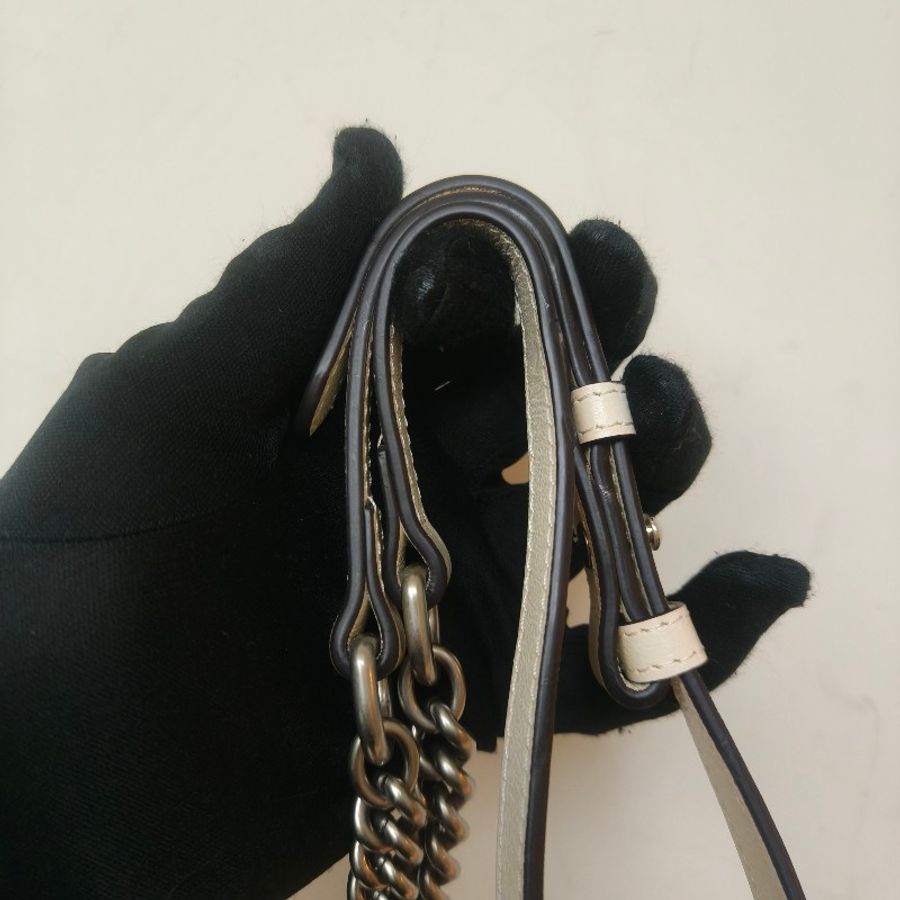 ‼️年中慶降價‼️創新低價只到6/21🎁(原28800)【9成新】㊣✨GUCCI✨(附防塵袋)古馳 GG Marmont 竹節 金屬 拼色 復古 箱包 鏈條 餐盒包 相機包 肩背包 斜背包/雙G/二手包/保證正品🌳二手樹屋🌳-32