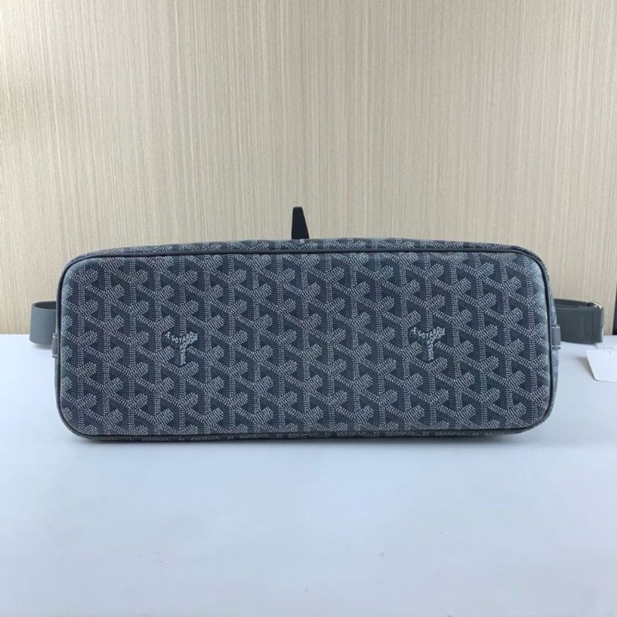 Goyard 灰色Capetien男款郵差包成35*25*13 95新 配件塵袋-3