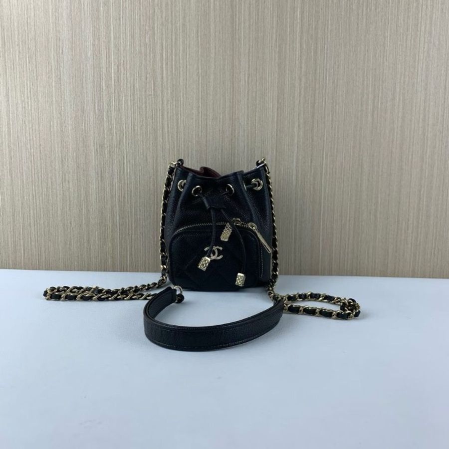 Chanel 黑金牛皮荔枝紋 抽繩mini水桶包 23p芯片款 12.5*10*7.5 9新配件盒子塵袋-1