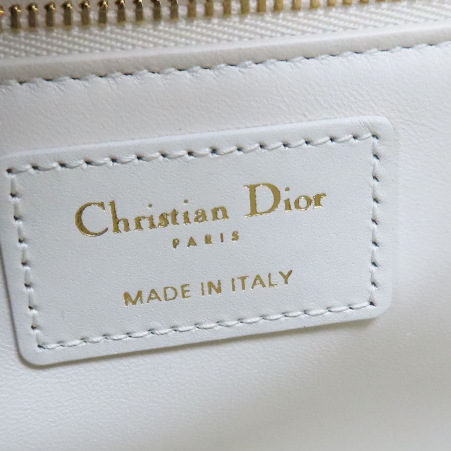 白色 牛皮 30 Montaigne 肩背包【Dior 迪奧 】 M9203UMOS-8
