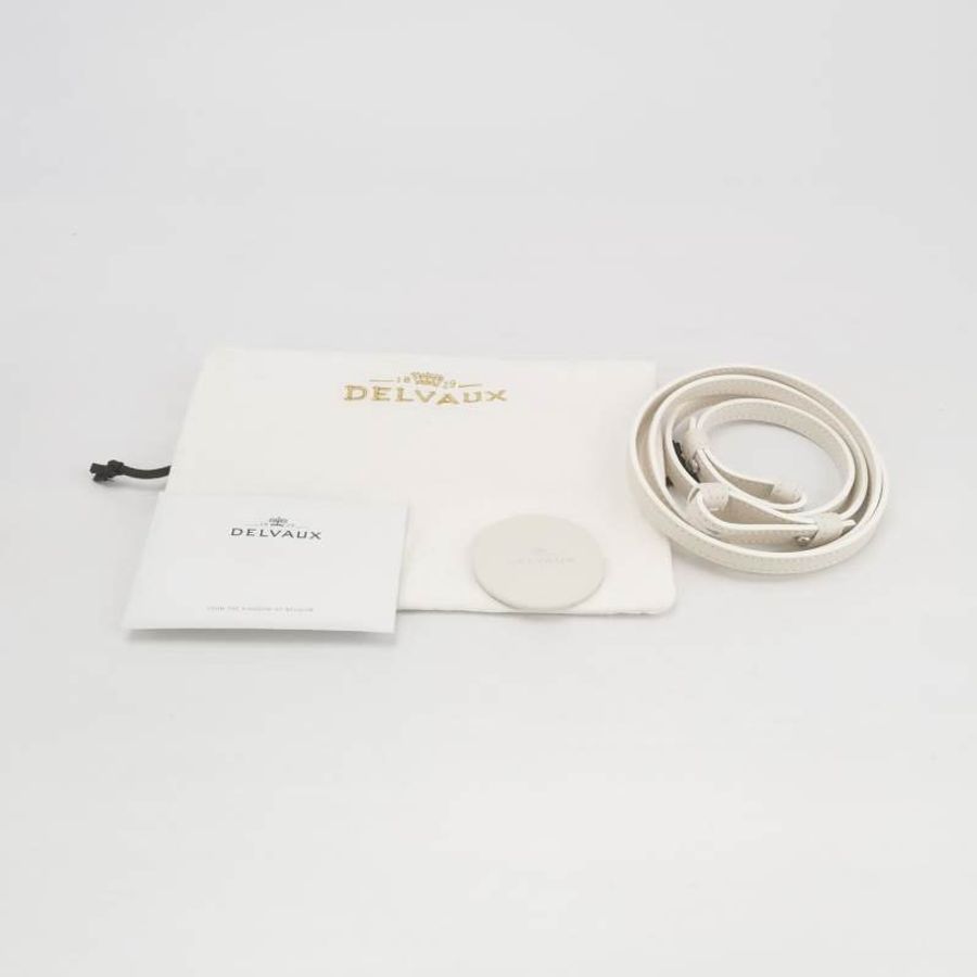 Delvaux Tempete小號牛皮純色浮雕圖騰T形翻蓋手提包單肩包-7