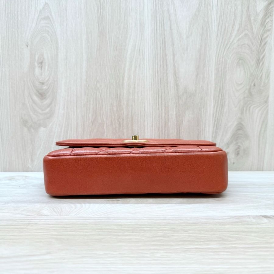 CHANEL磚紅色牛皮金釦Diana肩背包A92734-4