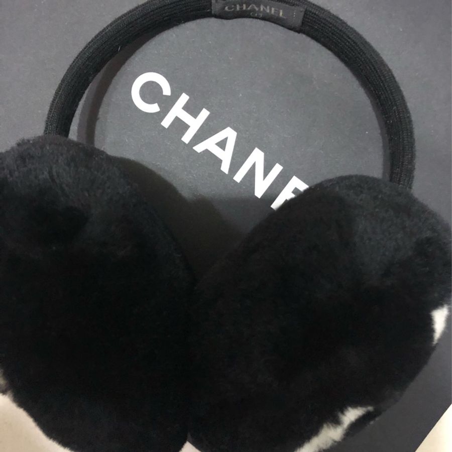 Chanel耳罩限量香奈兒黑色耳罩購於專櫃-1