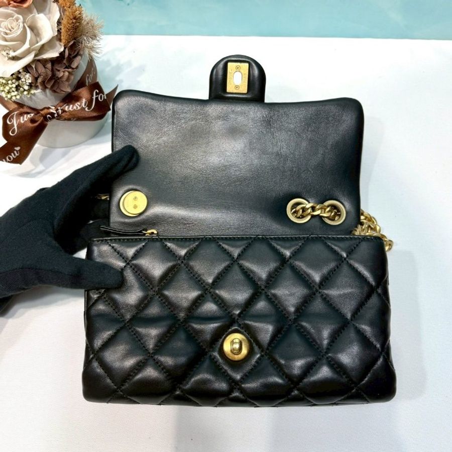 CHANEL 22K黑金金柱調節釦風琴包-4